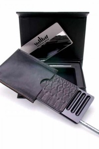 Royal Box Python Snuff Box with Tube black