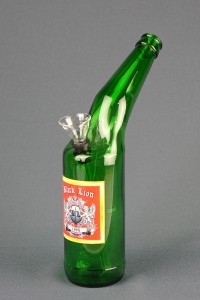 Black Lion "Bottle bong" Black Lion "Bottle bong"